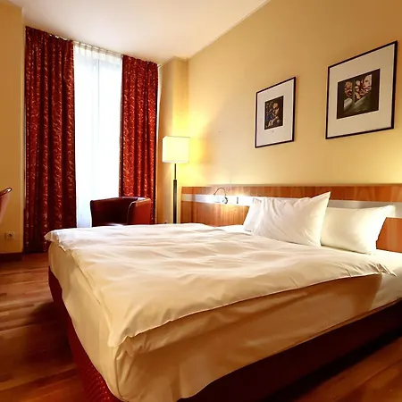 Hotel De La Poste Esch-sur-Alzette