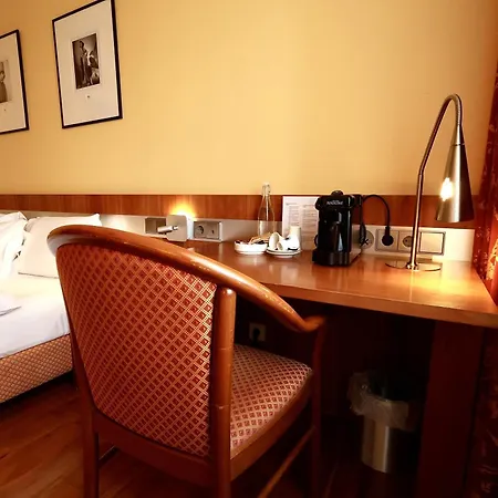 De La Poste 4* 에슈 쉬르 알제트