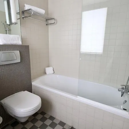 Hotel De La Poste 4*