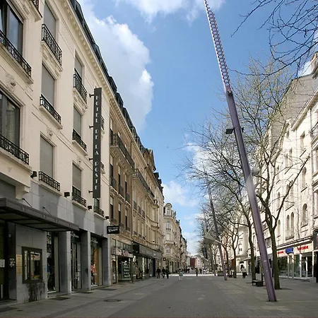Hotel De La Poste Esch-Sur-Alzette