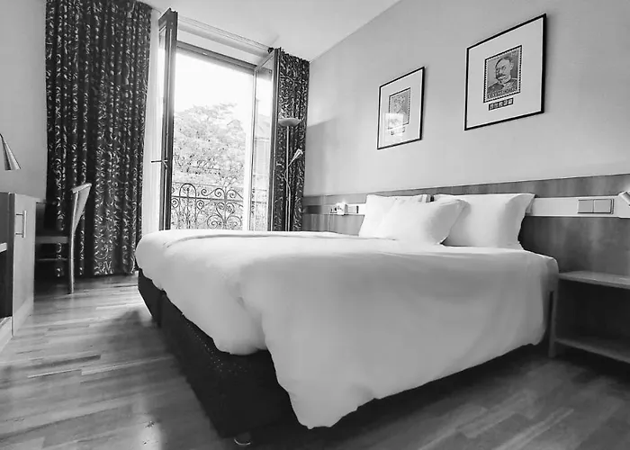 De La Poste Hotel 4*