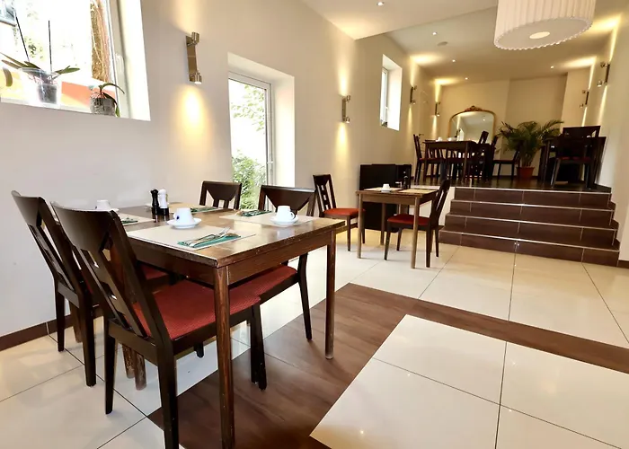 Hotel De La Poste 4*