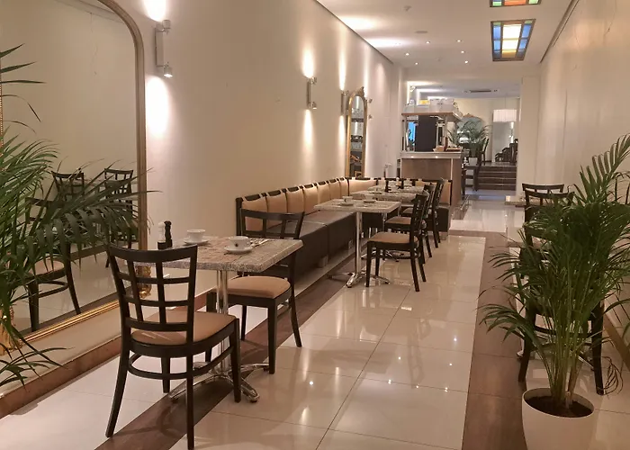 Hotel De La Poste Esch-sur-Alzette